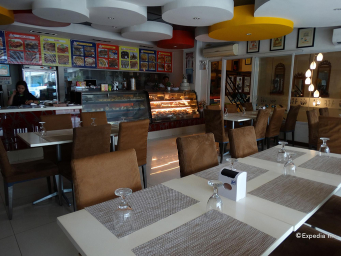 Food & Drinks 5, Panda Tea Garden Suites, Tagbilaran City