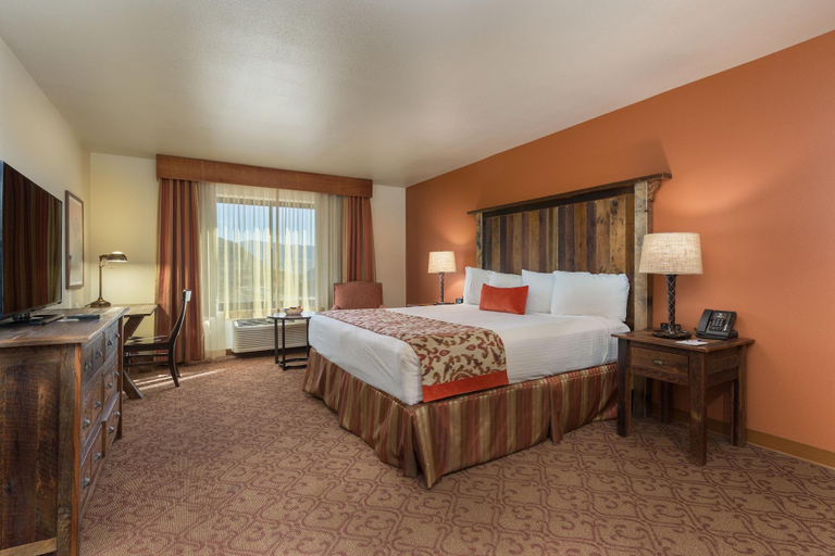 Bedroom 4, Hacienda Hotel and Casino, Clark
