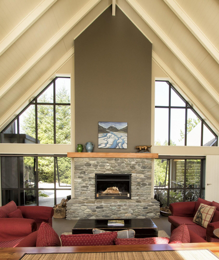 Public Area 3, Rimu Lodge, Westland