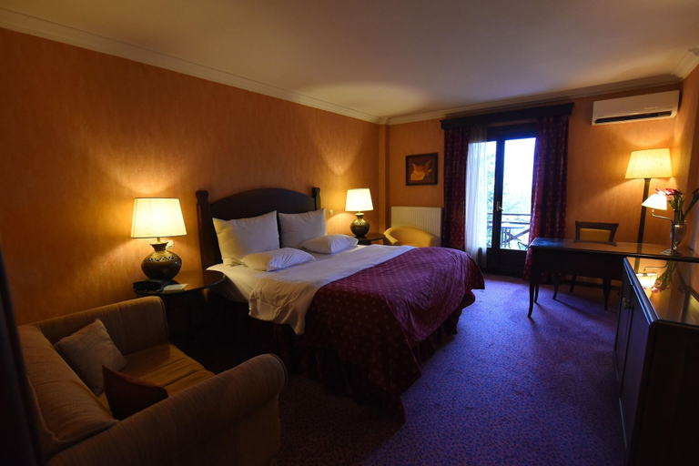 Bedroom 2, Hotel Likoria, Central Greece