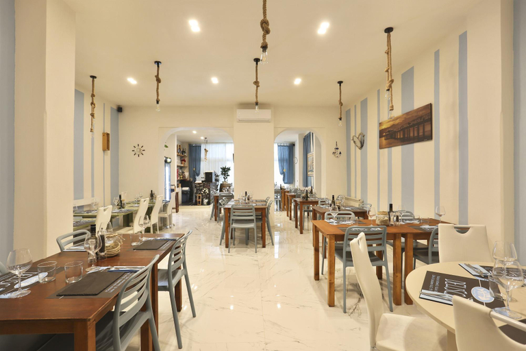 Food & Drinks 5, Hotel Nuovo Tirreno, Lucca