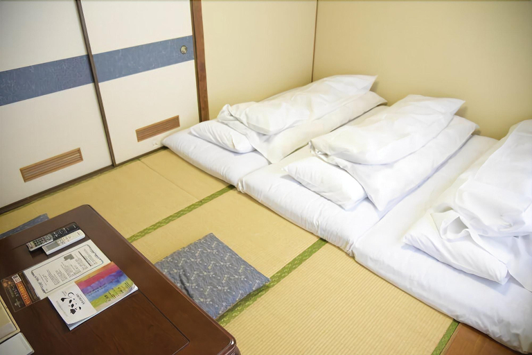 Bedroom 3, Hotel Arthur, Beppu