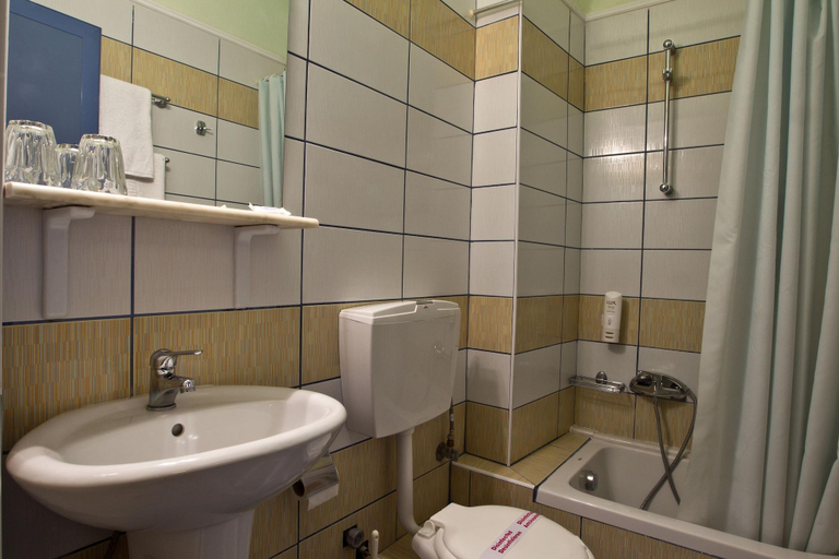 Bathroom, Kaikis, Thessaly