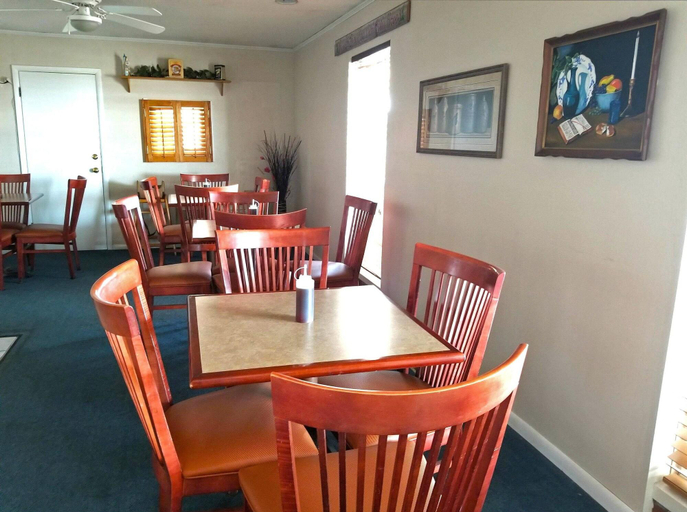 Others 5, Americas Best Value Inn Belleville, Republic