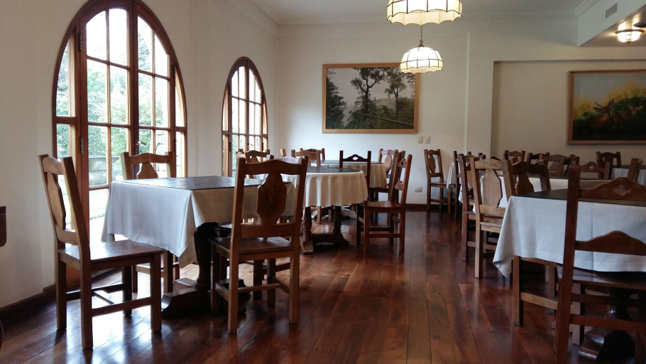 Food & Drinks, Le Châtelet & Spa, Lacar