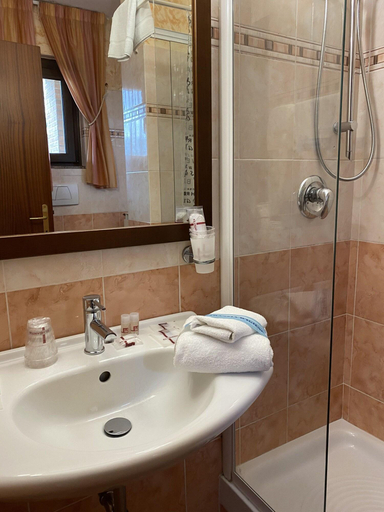 Bathroom 4, Euro House Inn Airport, Roma