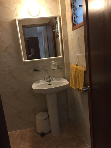 Bathroom 4, Hostal Residencia Cardona, Las Palmas