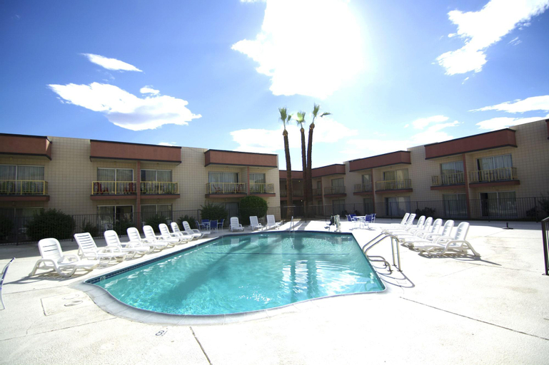 Royal Plaza Inn Indio, Riverside