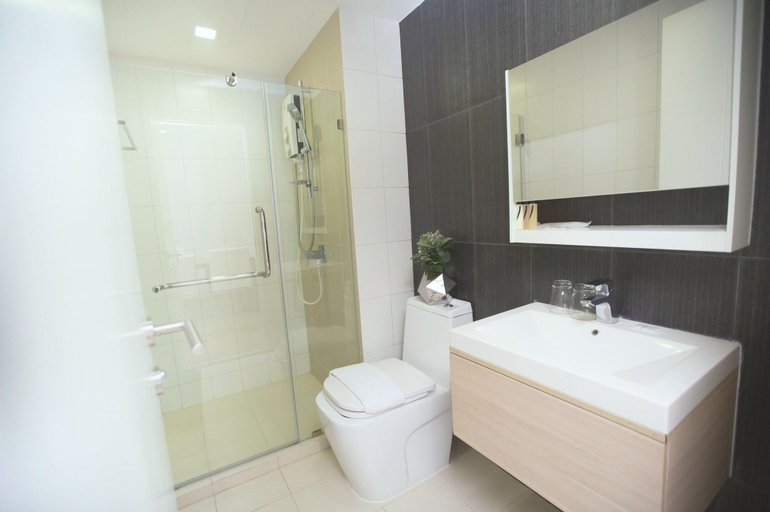 Bathroom 5, Park 19 Hotel, Wattana