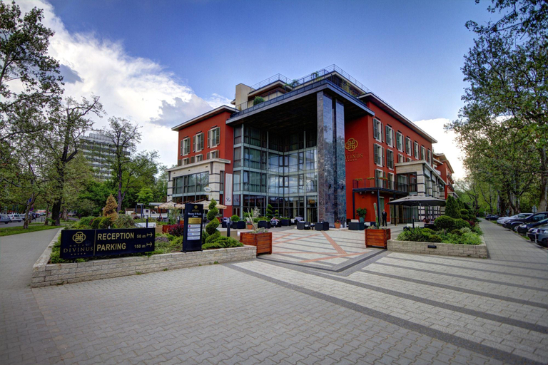 Exterior & Views 1, Hotel Divinus, Debrecen