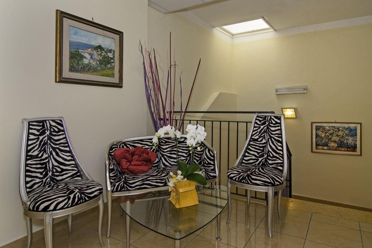 Public Area 3, Hotel Nuovo Tirreno, Lucca