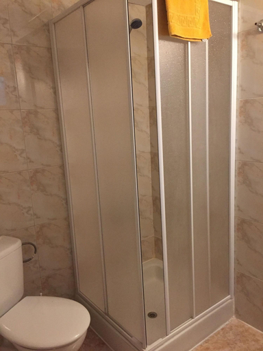 Bathroom 4, Hostal Residencia Cardona, Las Palmas