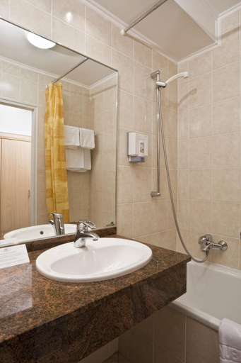 Bathroom 4, Danubius Hotel Annabella, Balatonfüred