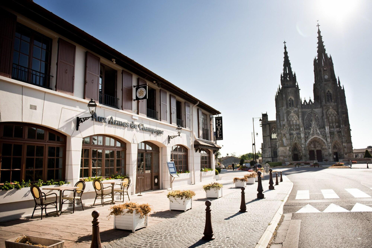 Exterior & Views 1, Aux Armes De Champagne, Marne