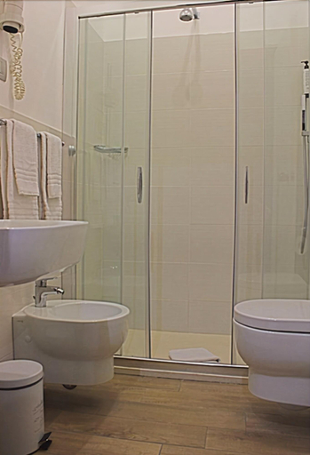 Bathroom 4, Hotel Cristallo Relais Sure Hotel Collection by Be, Roma