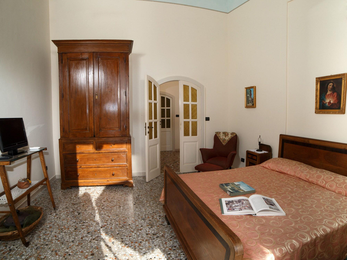 Bedroom 4, Villa degli Ulivi, Messina