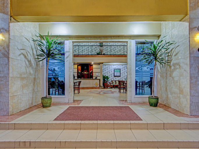 OYO 3379 Hotel Khatulistiwa, Singkawang