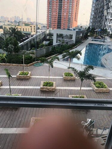 Cubao ManhattanHeights Unit 4Q Tower D, Quezon City