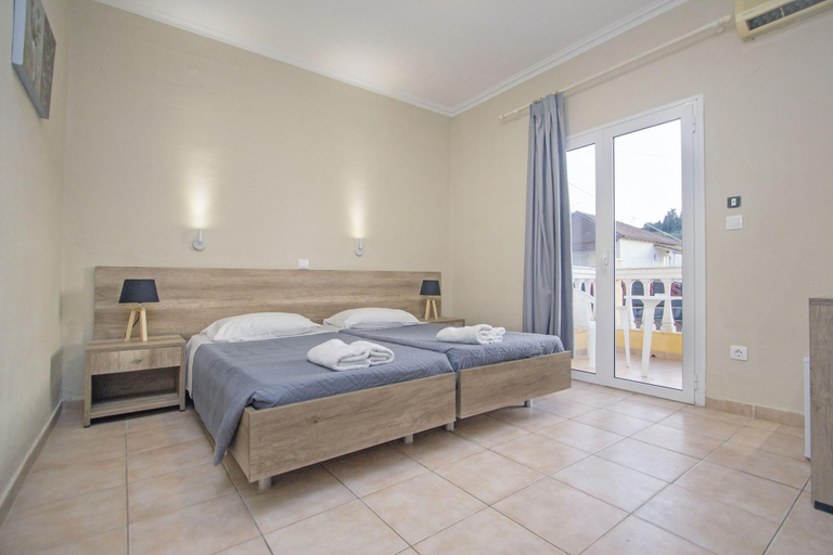 Bedroom 5, Trabukos Beach Complex, Ionian Islands