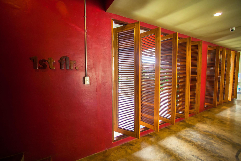 Public Area 3, After Glow Hostel, Mae Sai