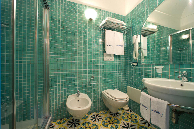 Bathroom 5, La Caravella Positano, Salerno