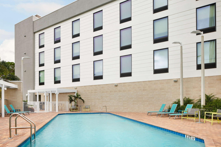 Sport & Beauty, Home2 Suites by Hilton Stuart, Martin