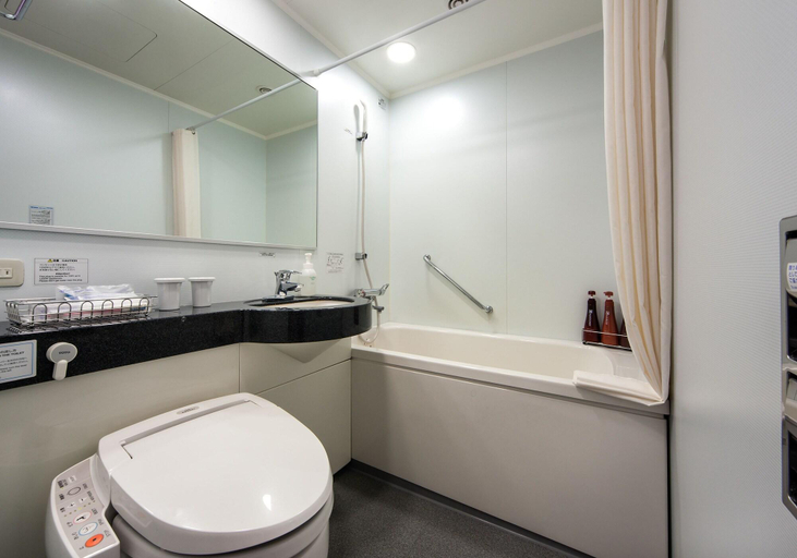 Bathroom 4, Daiwa Roynet Hotel Okayama-Ekimae, Okayama
