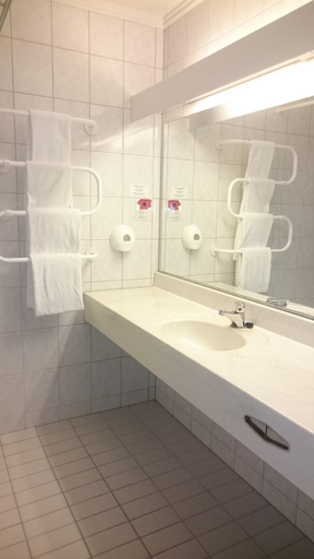 Bathroom, Norlandia Rognan, Saltdal