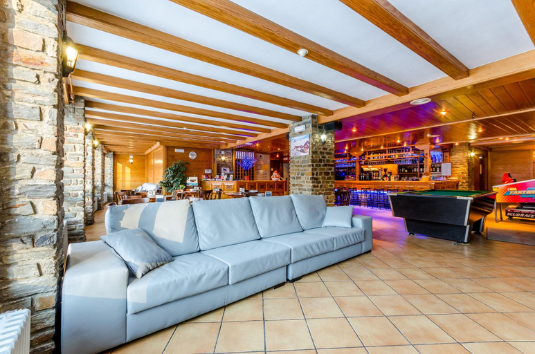 Public Area 3, Hotel Cal Ruiz, Pyrénées-Orientales