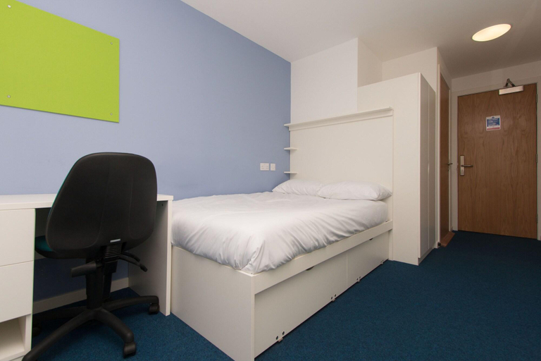 Bedroom 3, Destiny Students - Shrubhill, Edinburgh