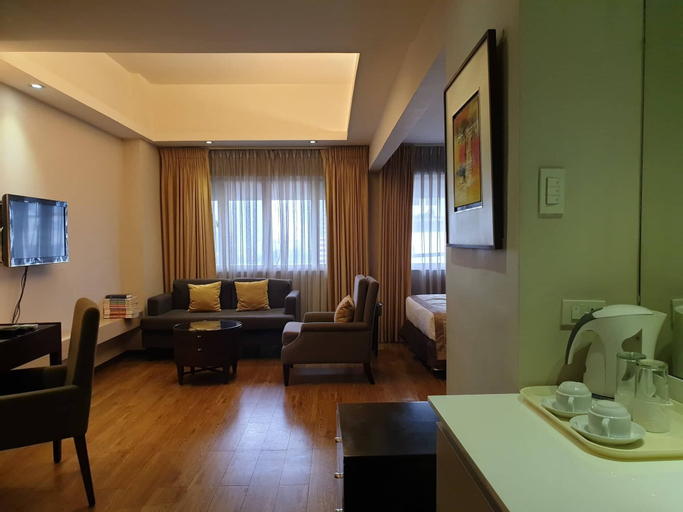 Imperial Palace Suites, Quezon City