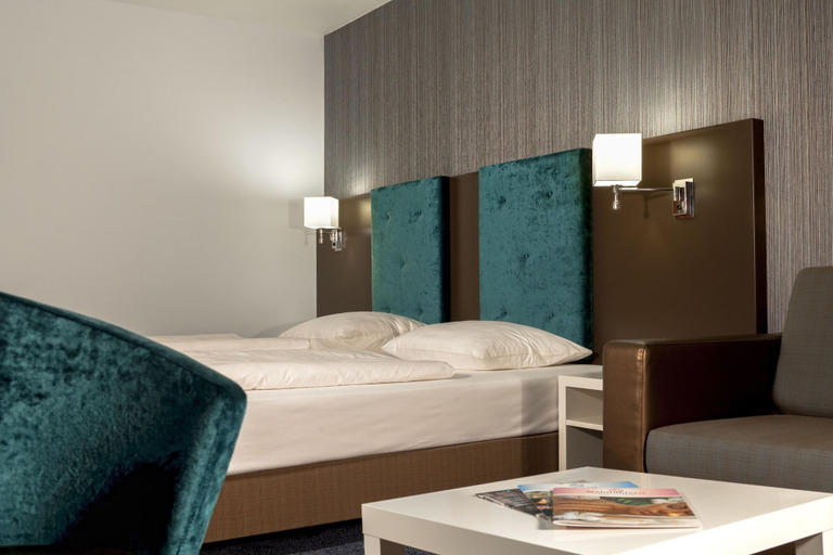 Bedroom 3, Ringhotel Reubel, Fürth