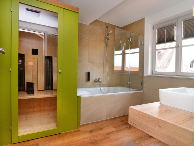 Bathroom 5, Alte Vogtei, Ansbach