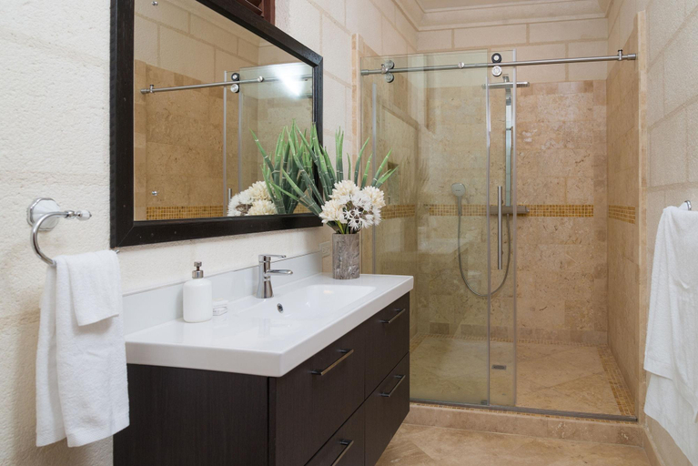 Bathroom 4, Sweetfield Manor Boutique Hotel
