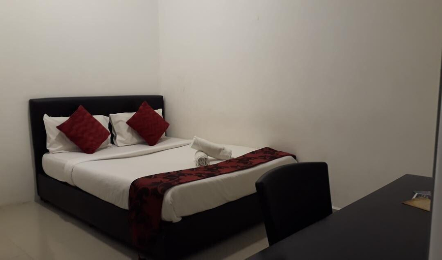 Bedroom 4, Max Ferringhi Hotel , Pulau Penang