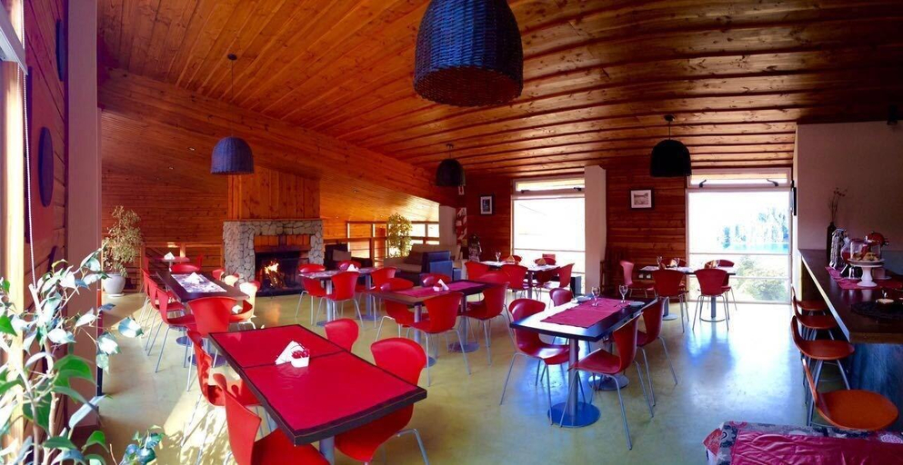 Food & Drinks 5, Bahía Montaña Hotel, Los Lagos