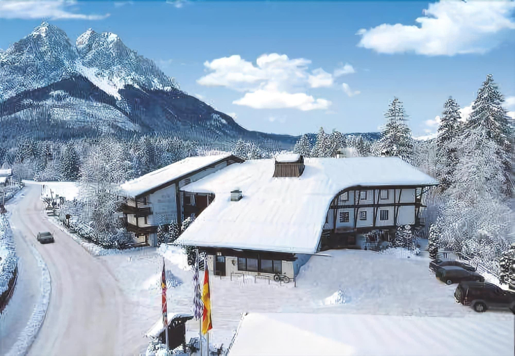 Exterior & Views 4, Hotel Quellenhof, Garmisch-Partenkirchen