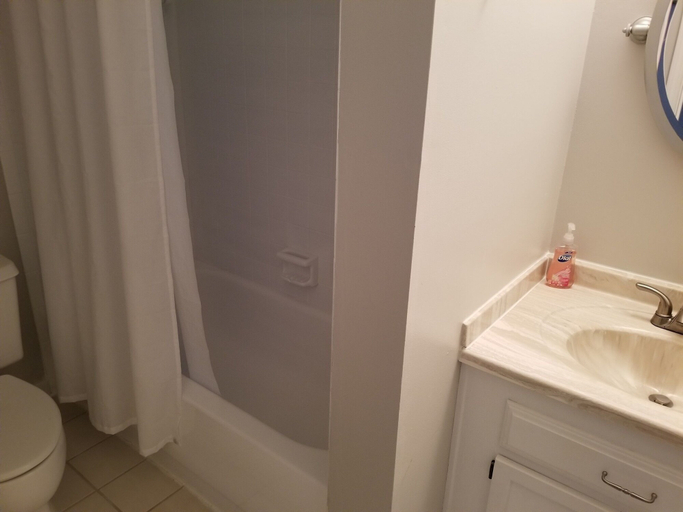 Bathroom 4, Summerhouse 156, Saint Johns