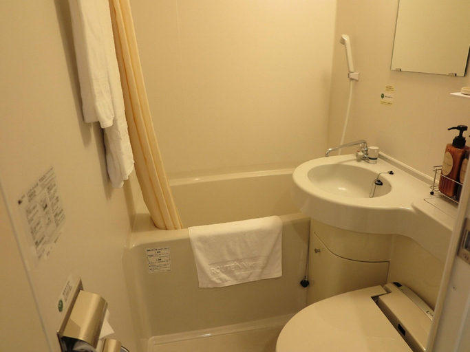 Bathroom 4, Hotel Route-Inn Kikugawa Inter, Kikugawa