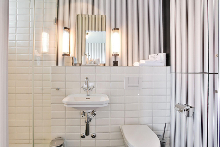 Bathroom 5, Boutique & Art Hotel Helvetia, Zürich