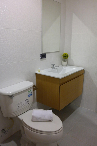 Bathroom, The Connect Chiang Mai, Muang Chiang Mai