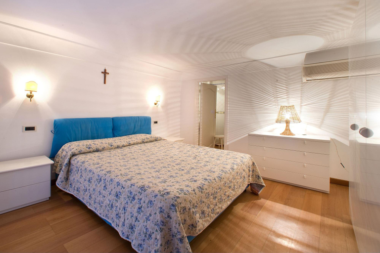 Bedroom 3, La Caravella Positano, Salerno