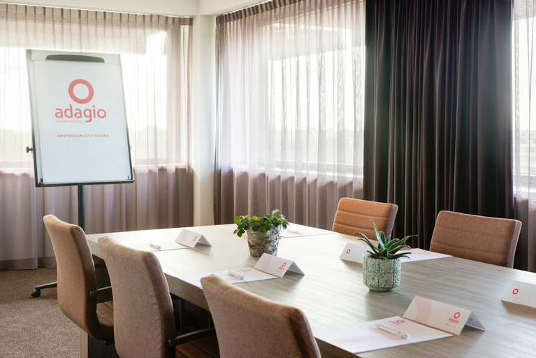 Public Area 2, Adagio Amsterdam City South, Amstelveen