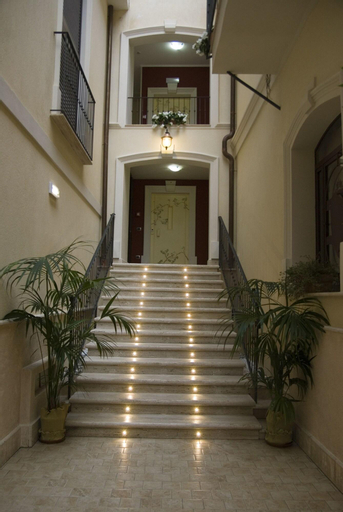 Public Area 1, Palazzo Reginella Residence Hotel, Reggio Di Calabria