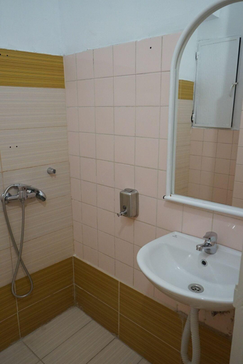 Bathroom 4, Orpheus Hotel, Attica