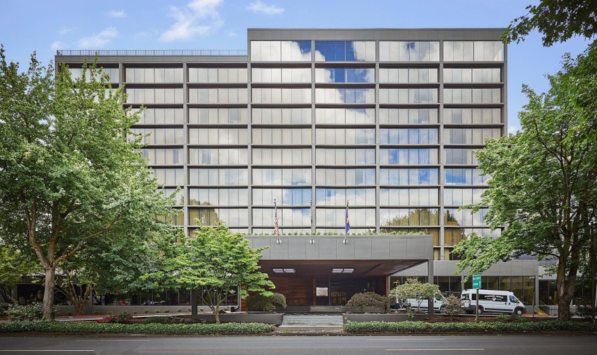 Exterior & Views 2, Graduate By Hilton Eugene, Lane