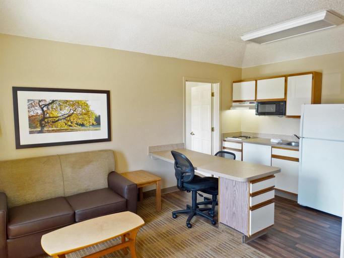 Bedroom 3, Extended Stay America Suites Dallas Plano Parkway, Collin
