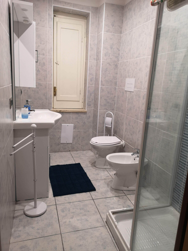 Bathroom 4, Bed and Breakfast Picentia 19, Salerno