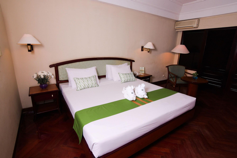 Bedroom 27