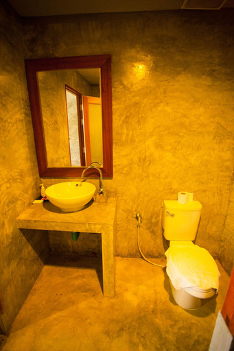 Bathroom, After Glow Hostel, Mae Sai